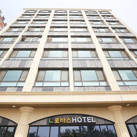 Hotel Lohas Порён Экстерьер фото