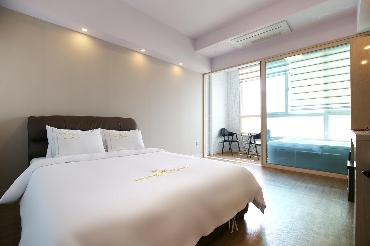 Hotel Lohas Порён Экстерьер фото