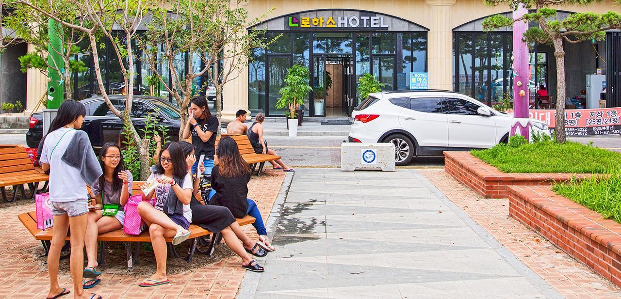 Hotel Lohas Порён Экстерьер фото