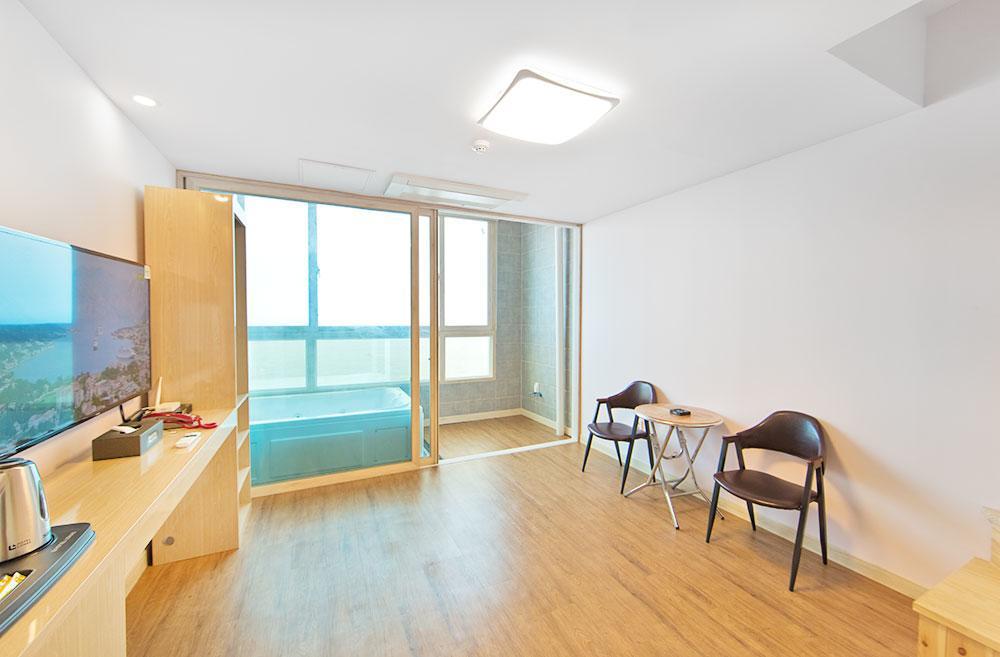 Hotel Lohas Порён Экстерьер фото